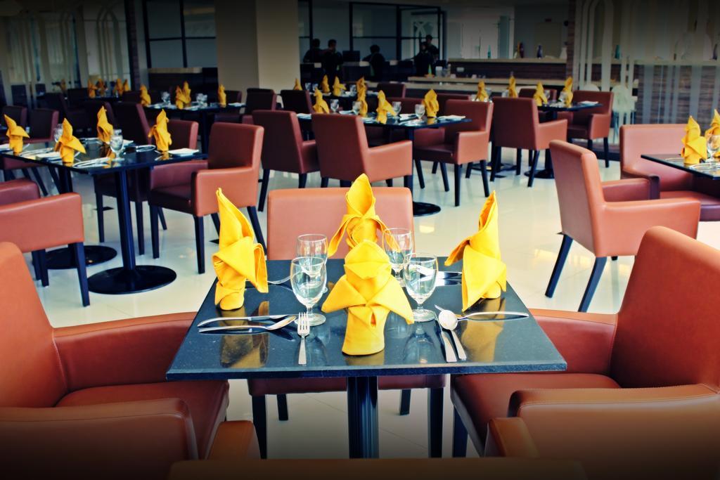 Raia Hotel & Convention Centre Terengganu Куала-Тренгану Екстер'єр фото